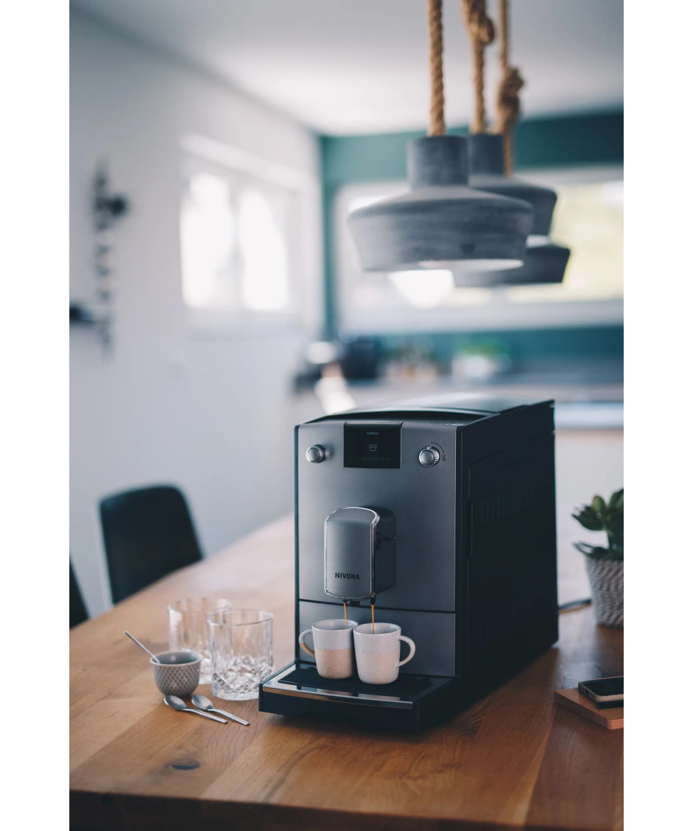 Nivona NICR 6'90 Schwarz Espressomaschine | Solino.gr